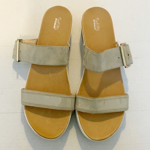 Dr. Scholl's Frill Slide Sandals Size 11 Bone Suede Leather Flat Sandals - Picture 1 of 7